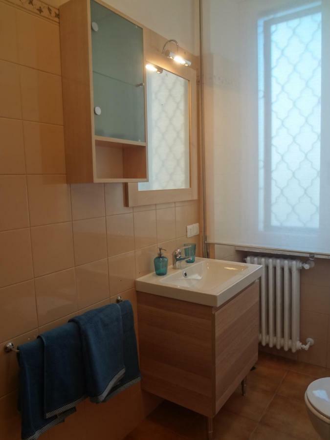 ליבורנו Accademia Apartment מראה חיצוני תמונה